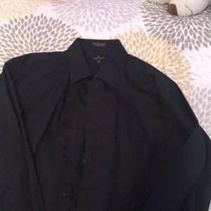 A black shirt.